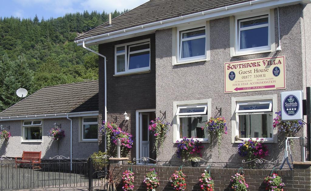 Southfork Villa Guesthouse カランダー エクステリア 写真